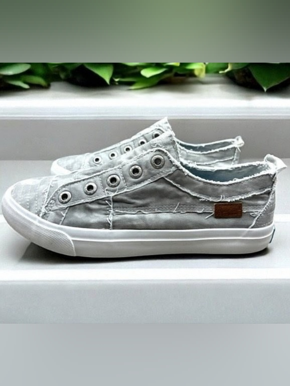 BLOWFISH 'MALIBU' CANVAS SNEAKERS DISC-RIVIT NO-LACE SLIP-ON SHOE 'COSMÃ~GRÃY'